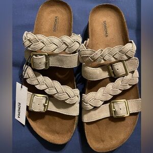 Brand new with tags Birkenstock like sandals size 8.5